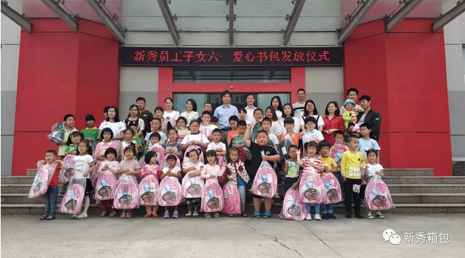 1529137088385435.png blob.png