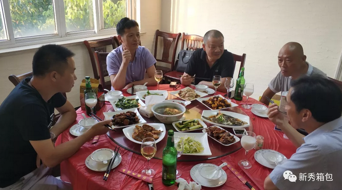 1533624143133889.png blob.png